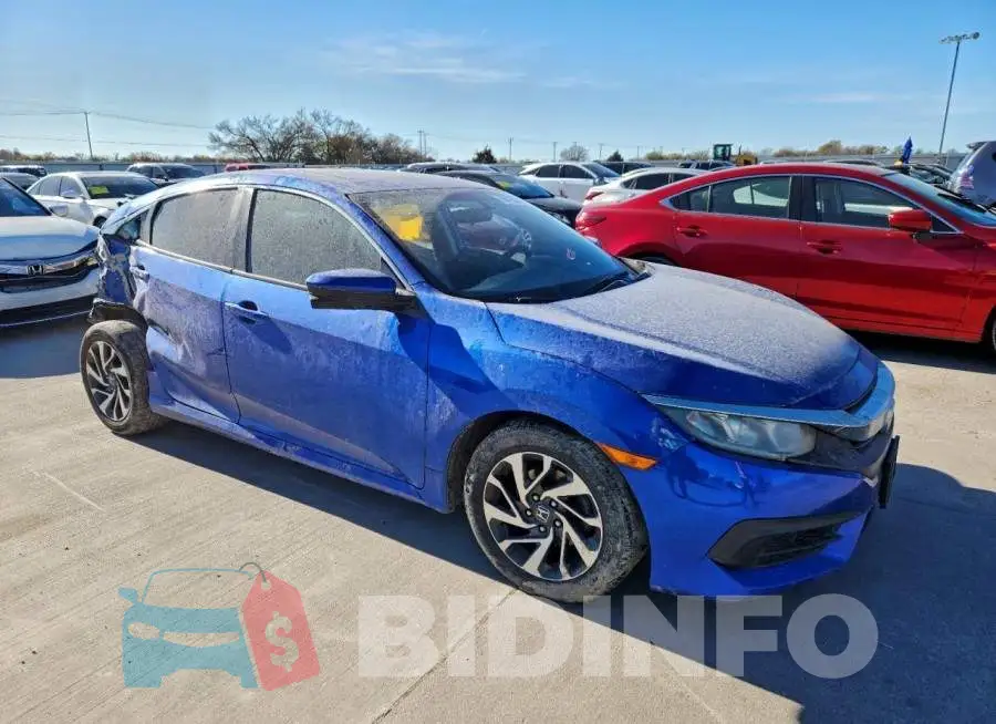 19XFC2F79HE001426 Photo# 4