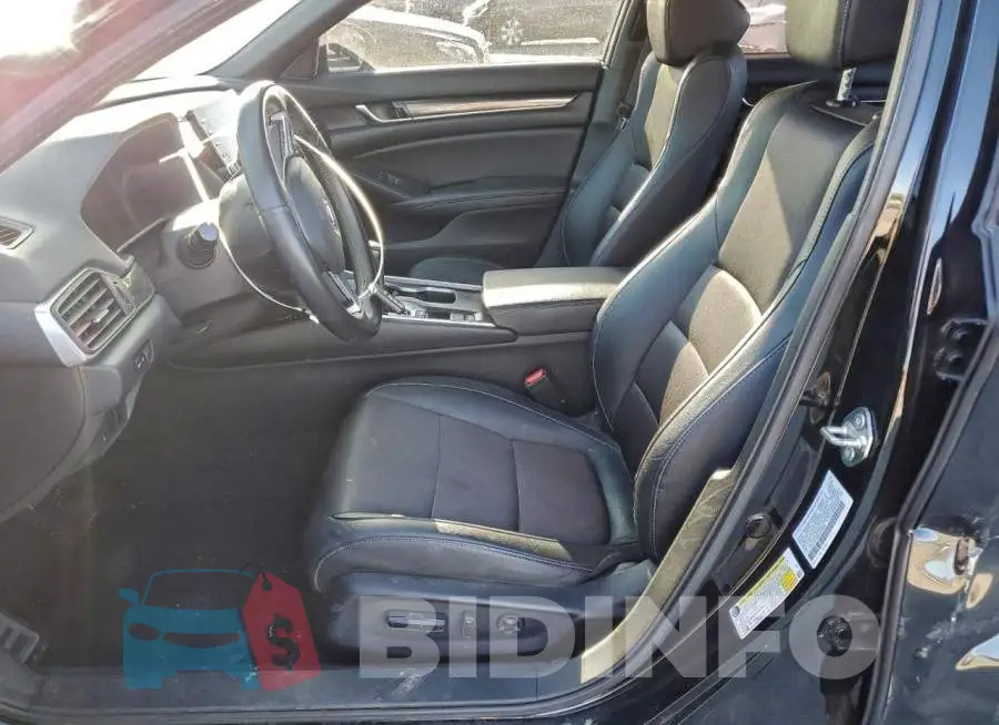1HGCV1F36KA040894 Photo# 7