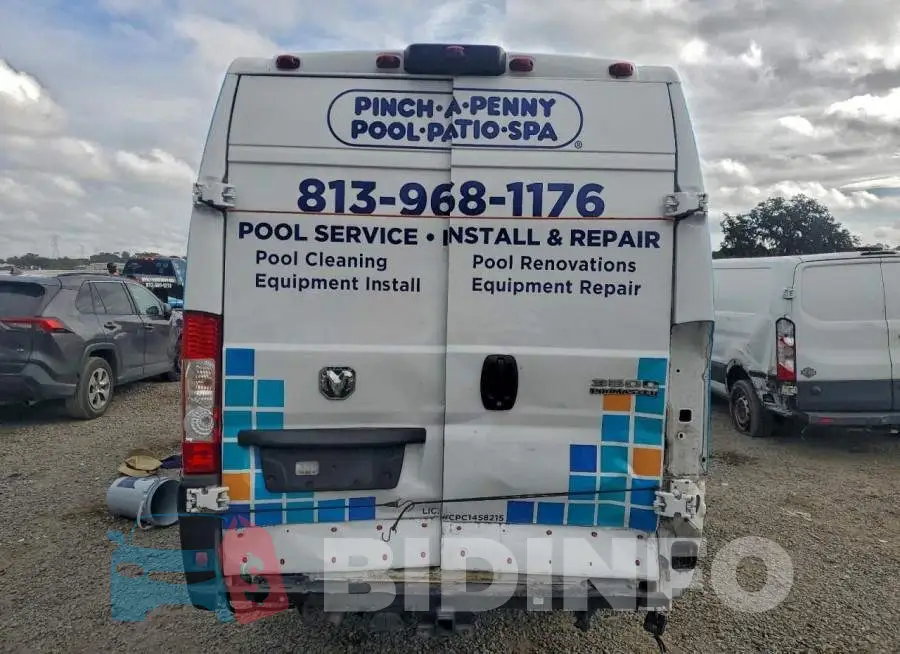 3C6MRVJG4PE530108 Photo# 6