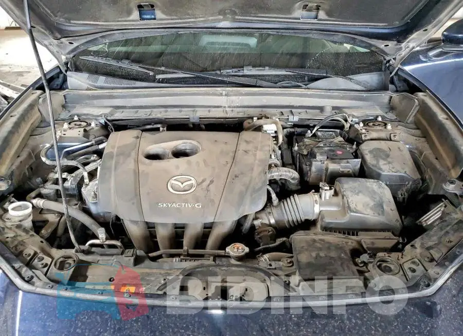 3MVDMABL8MM242135 Photo# 11