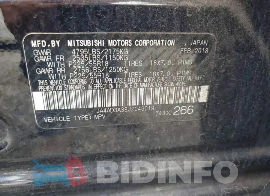 JA4AD3A38JZ049019 Photo# 13