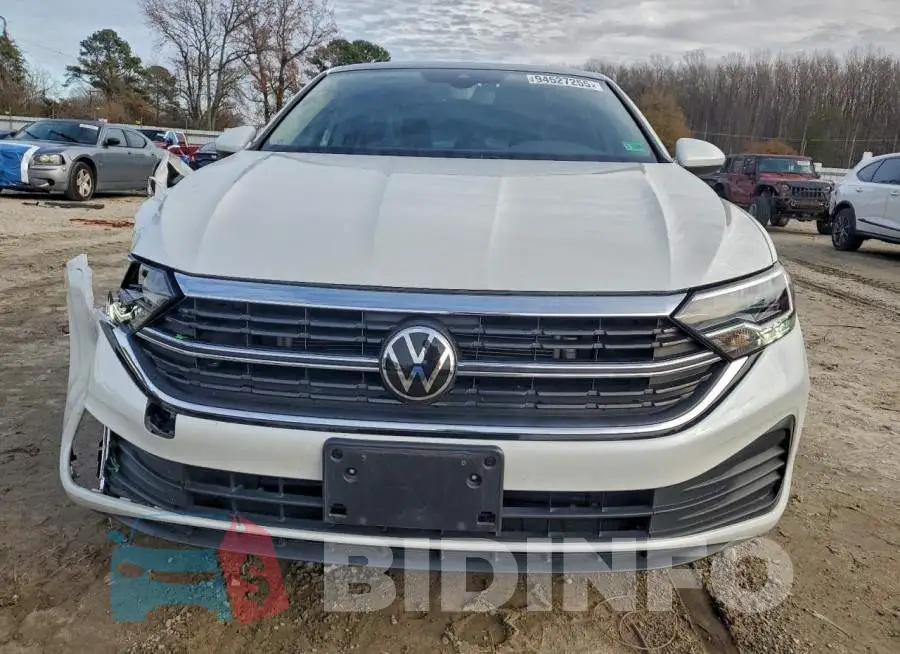 3VW7M7BUXPM038268 Photo# 5