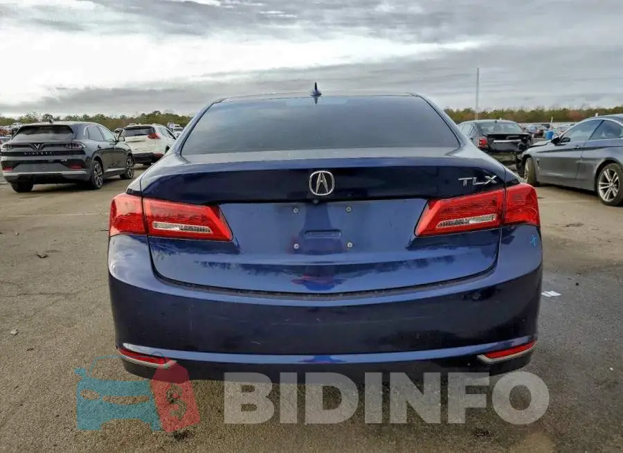 19UUB1F50JA006351 Photo# 6