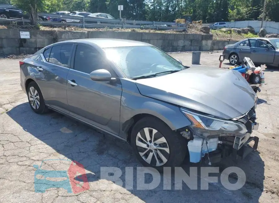 1N4BL4BV9LC190583 Photo# 4
