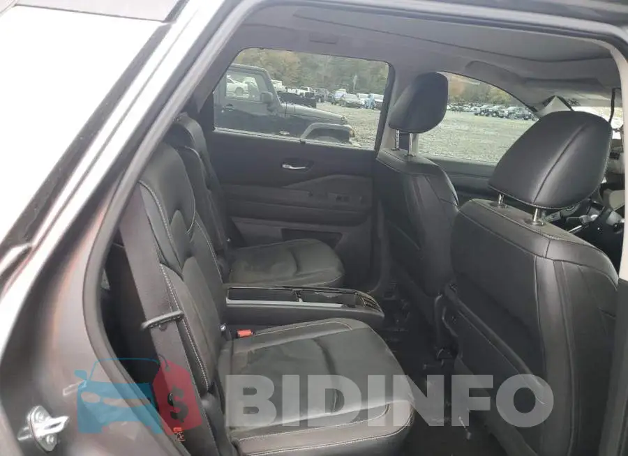 5N1DR3CD3PC231339 Photo# 10