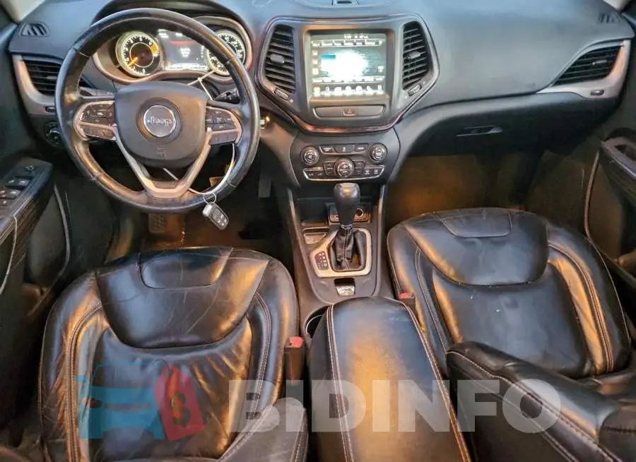 1C4PJLDB7HW522982 Photo# 8