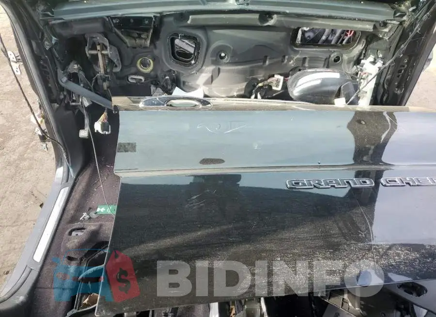 1C4RJFBG3JC350420 Photo# 8