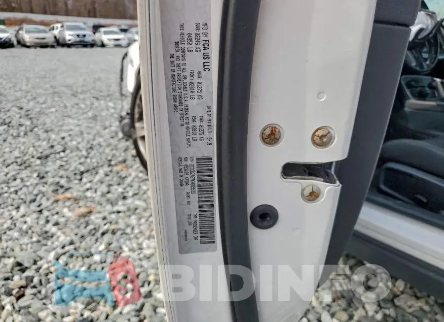 2C3CDZAG7KH669533 Photo# 12