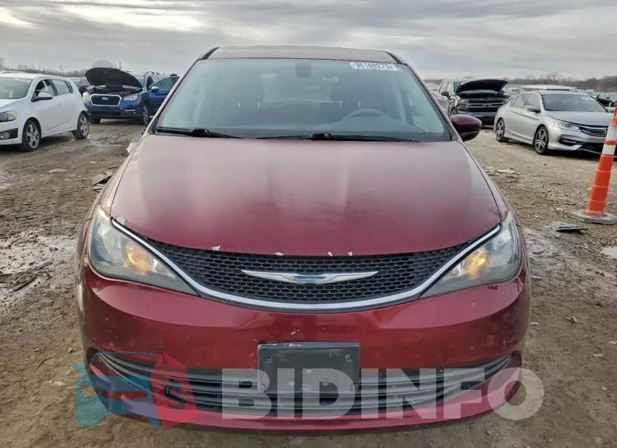 2C4RC1CG6HR594172 Photo# 5