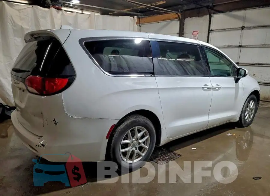 2C4RC1CG9LR159266 Photo# 3