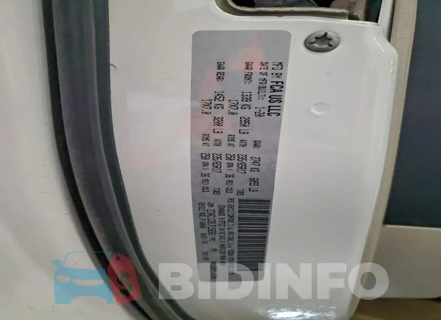 2C4RC1CG9LR159266 Photo# 14