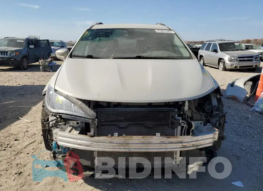 2C4RC1EG7HR560237 Photo# 5