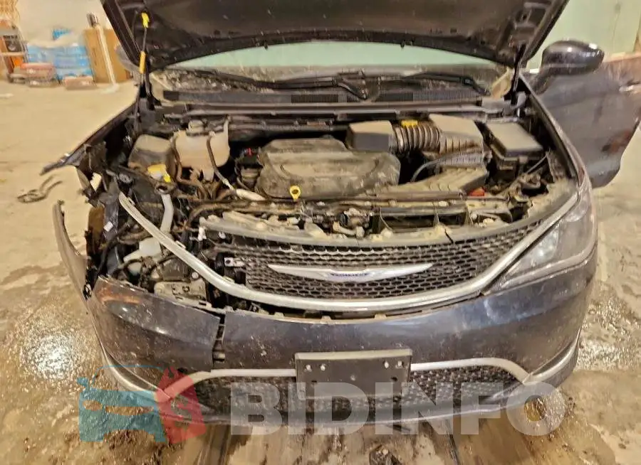 2C4RC1FG9LR103839 Photo# 12