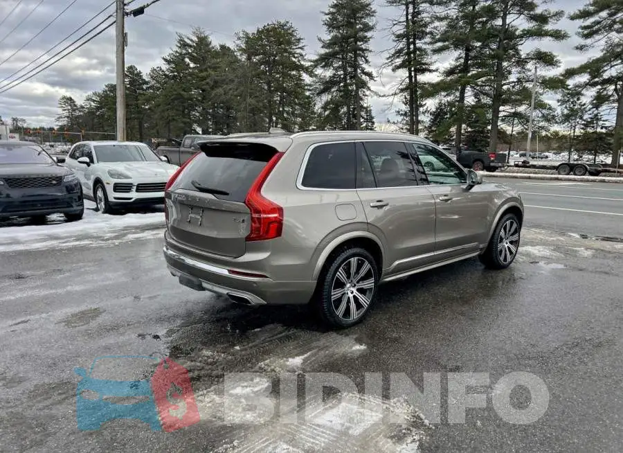 YV4A22PL4L1532177 Photo# 3