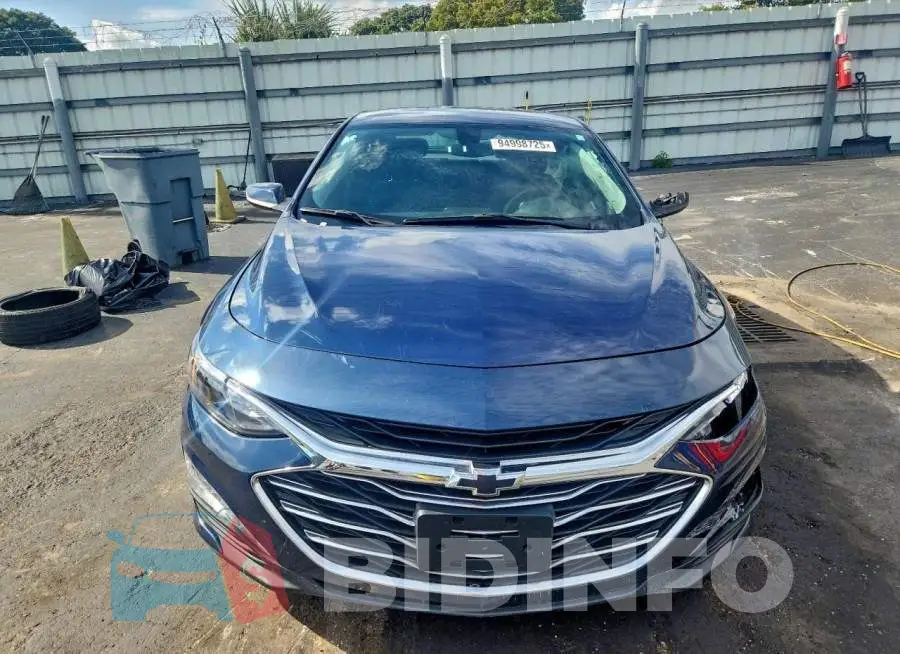 1G1ZD5ST1NF190808 Photo# 5