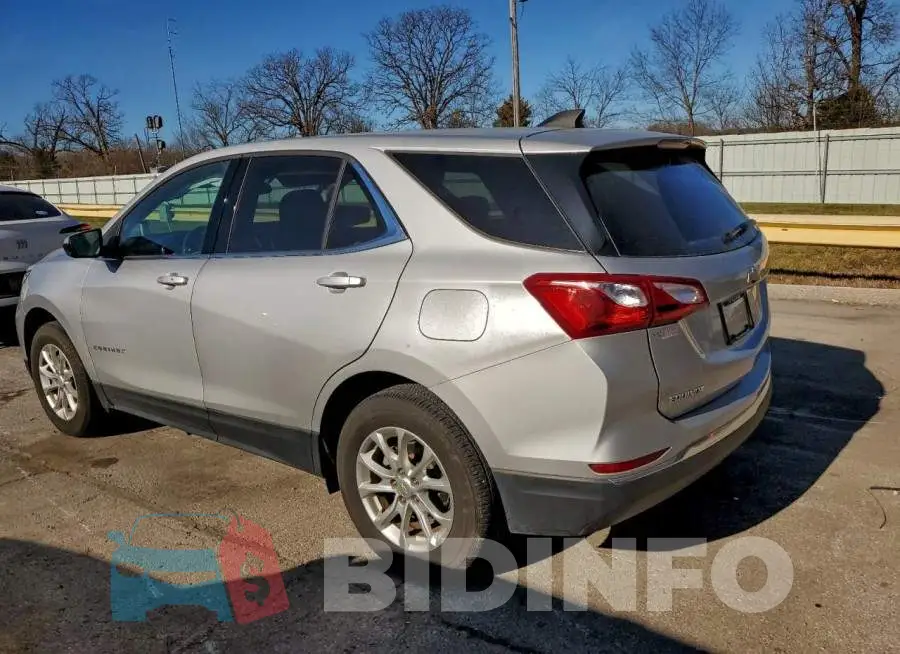 2GNAXUEVXL6148333 Photo# 2