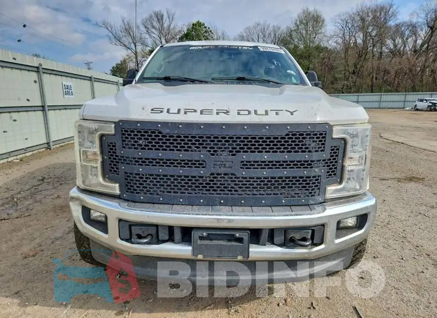 1FT7W2BT1HEC86262 Photo# 5