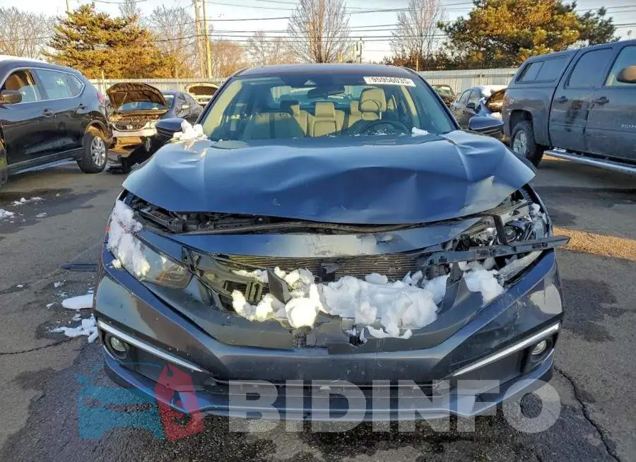 19XFC1F33LE024880 Photo# 5