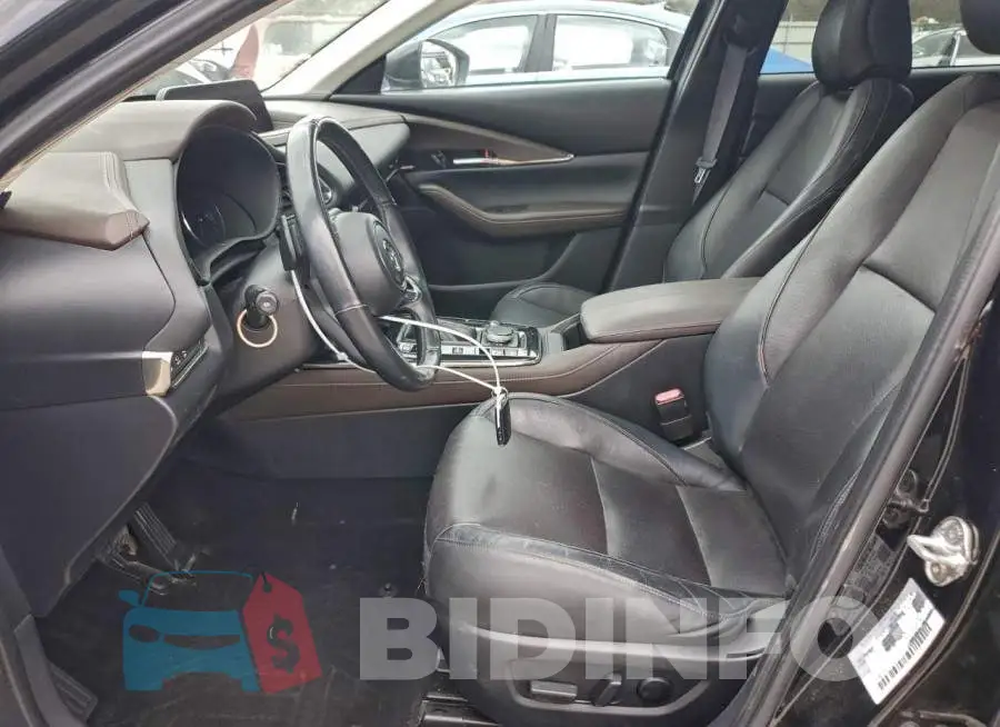 3MVDMBEY4MM270155 Photo# 7