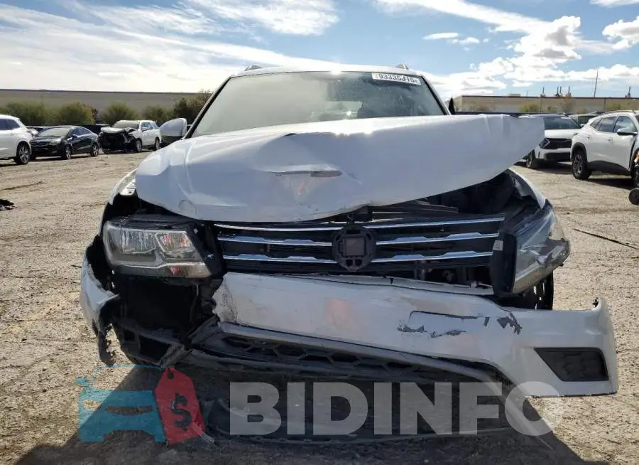 3VV3B7AX4KM008955 Photo# 5