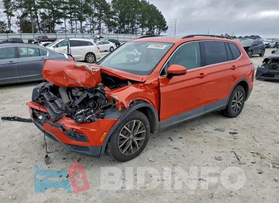 3VV3B7AX8KM146336 Photo# 1