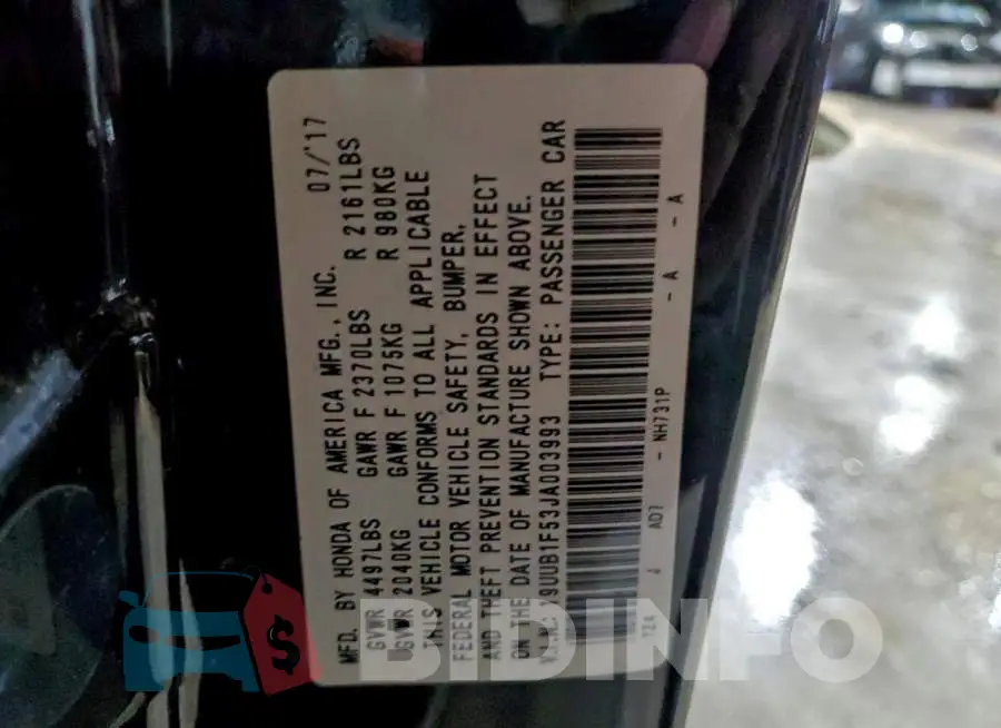 19UUB1F53JA003993 Photo# 12