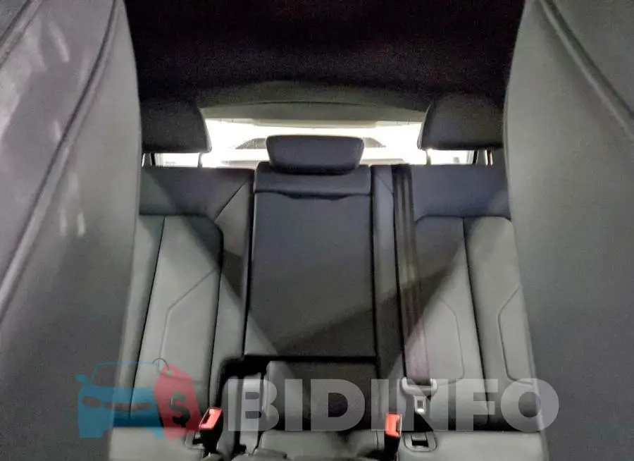 WA1DECF39S1016047 Photo# 10