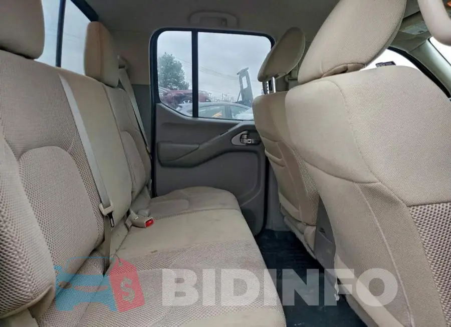 1N6AD0EV6JN714858 Photo# 11