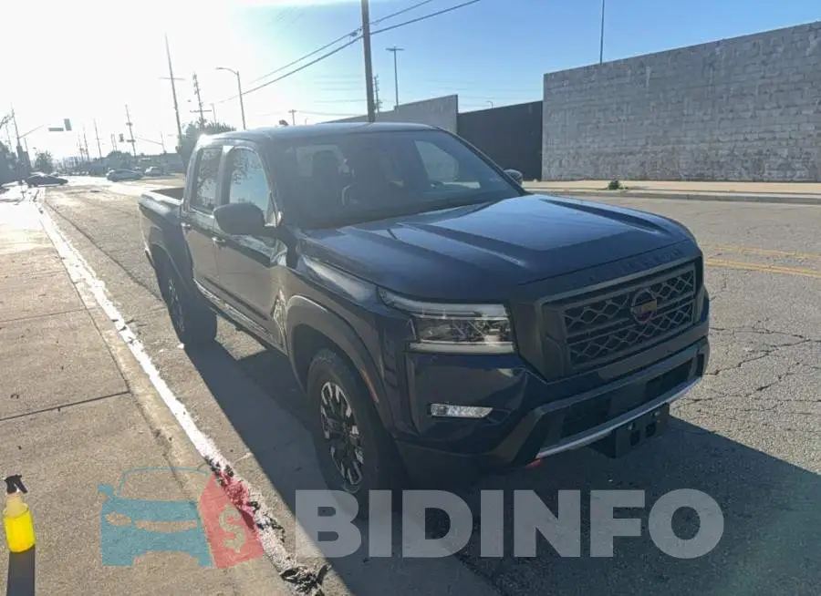 1N6ED1EK8PN672862 Photo# 1