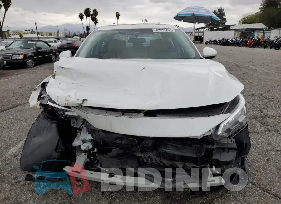 3N1AB8CV5NY284715 Photo# 5