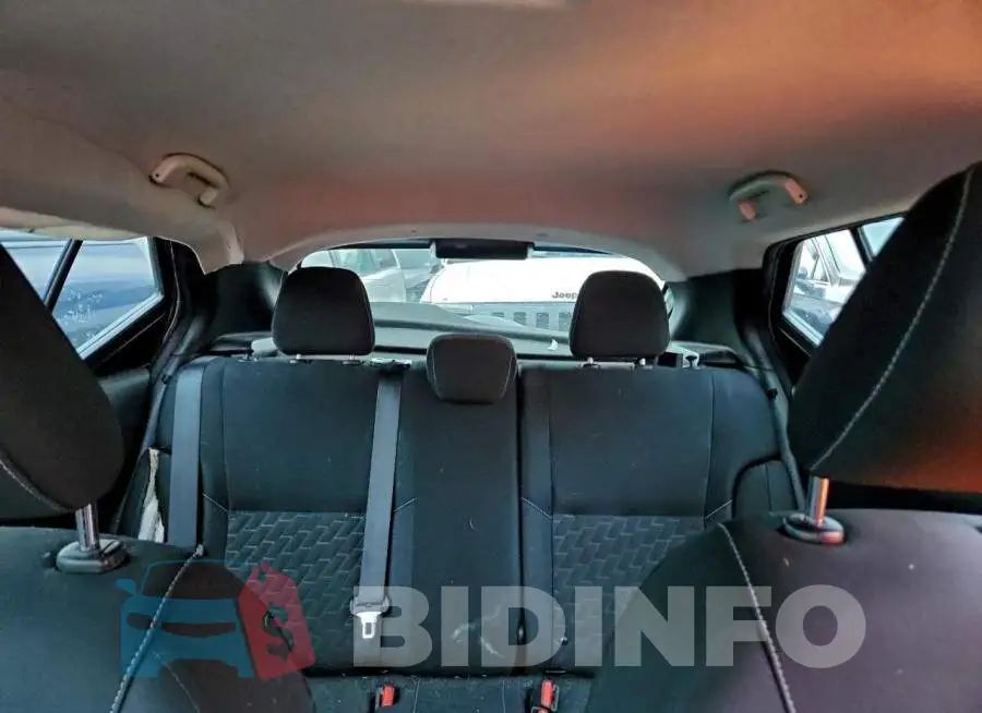3N1CP5CV1NL485453 Photo# 8