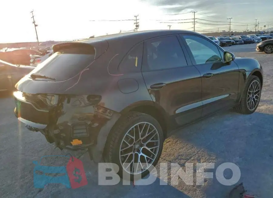WP1AB2A58MLB35766 Photo# 3