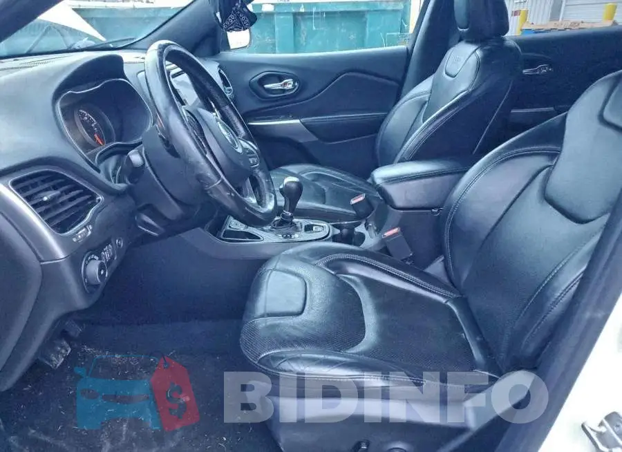 1C4PJLDN5KD376739 Photo# 7