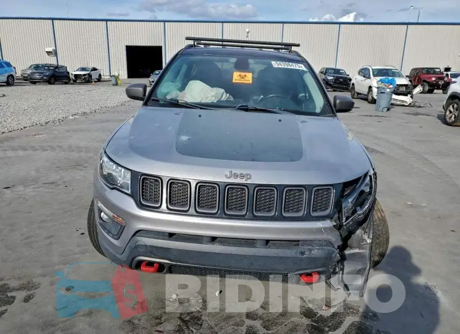 3C4NJDDB7LT184270 Photo# 5