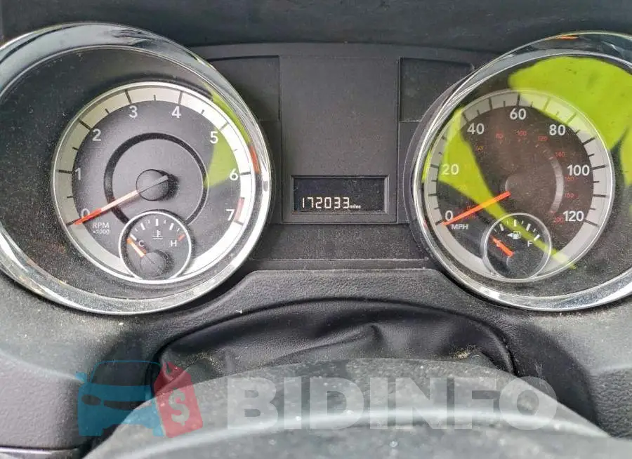 2C4RDGBG8JR135166 Photo# 9