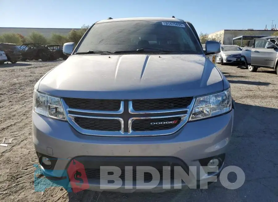 3C4PDCBG5JT511416 Photo# 5