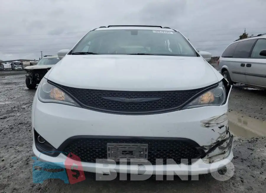 2C4RC1EG5JR307651 Photo# 5
