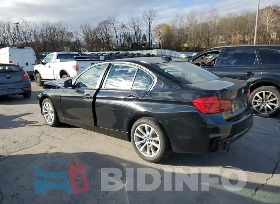 WBA8E5G57JNV02685 Photo# 2