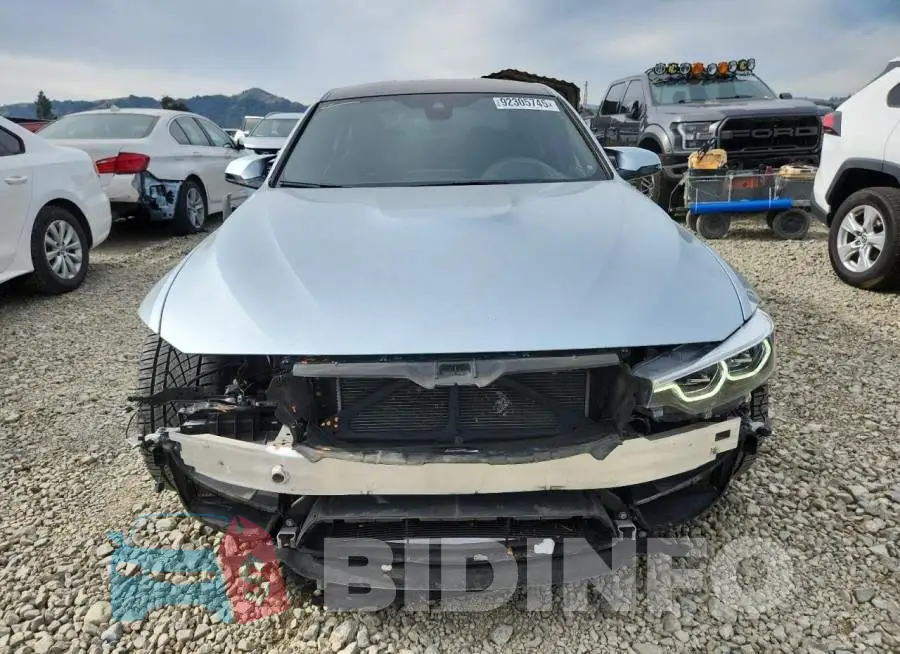 WBS8M9C55J5J79197 Photo# 5