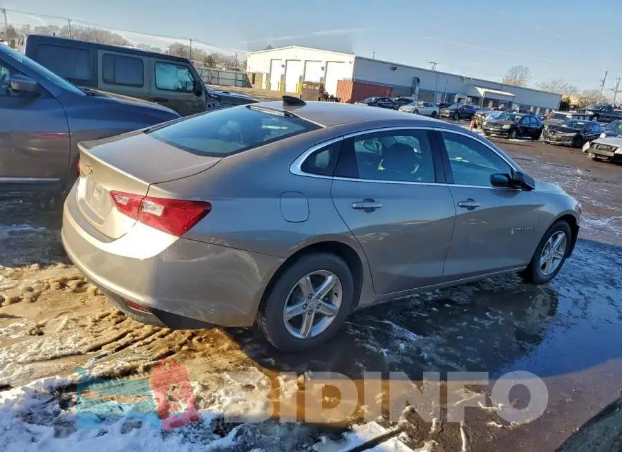 1G1ZB5ST3NF189021 Photo# 3