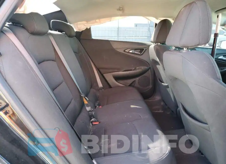 1G1ZB5ST6LF073437 Photo# 10