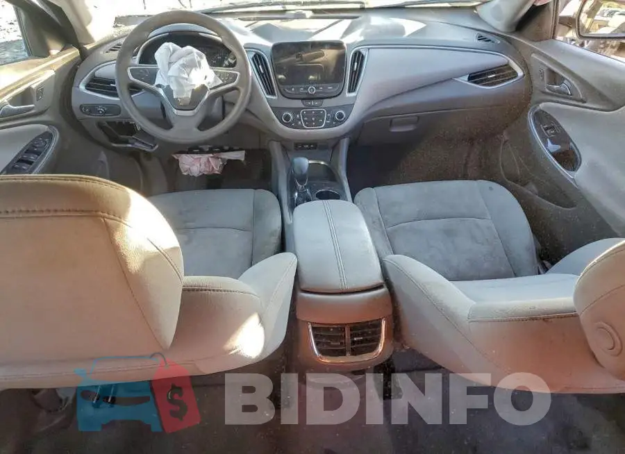 1G1ZD5ST8NF126037 Photo# 8