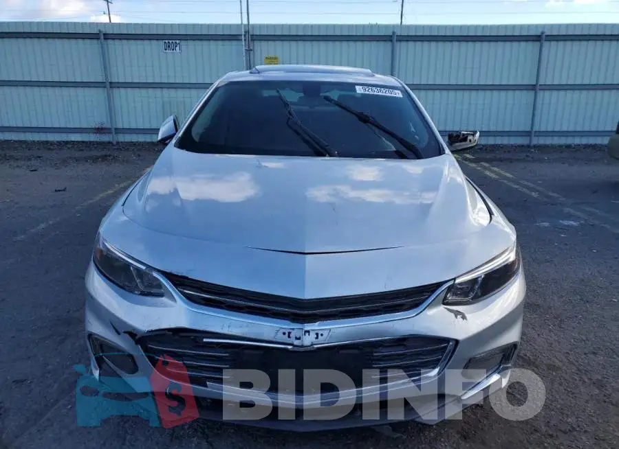 1G1ZD5ST9JF129023 Photo# 5