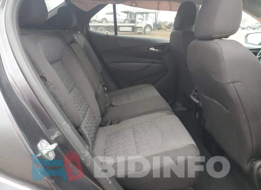 2GNAXUEV6N6122203 Photo# 11