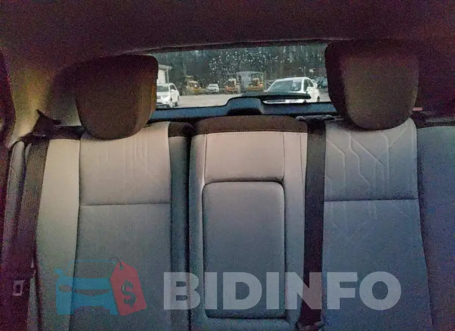 3GNCJLSB8HL184751 Photo# 10
