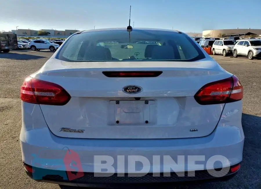 1FADP3F23JL230659 Photo# 6