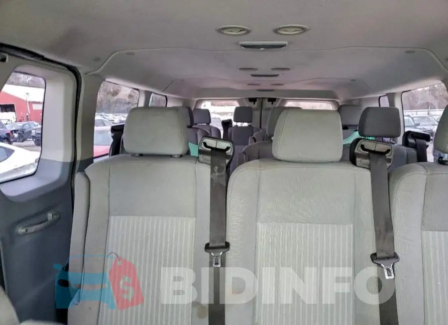 1FBZX2ZM4HKB13068 Photo# 10