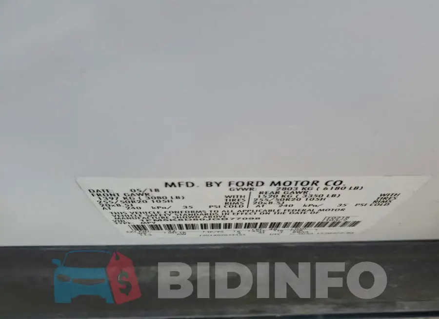 1FM5K8D80JGB77098 Photo# 14