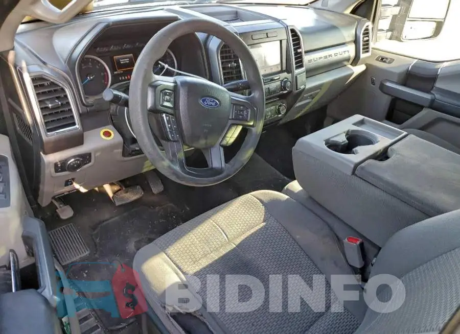 1FT7X2A68HED72158 Photo# 8