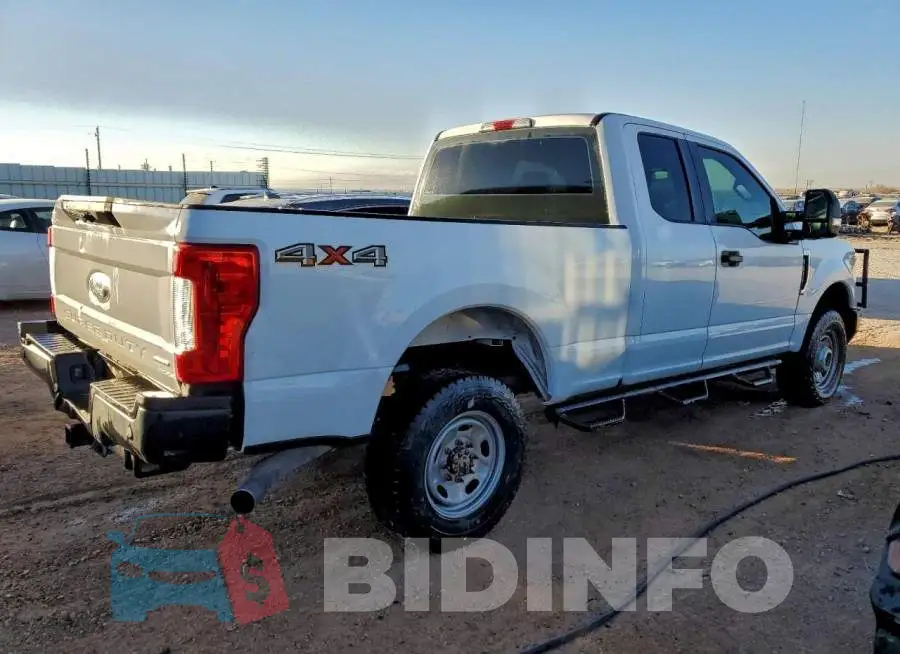 1FT7X2B64HEF18280 Photo# 3